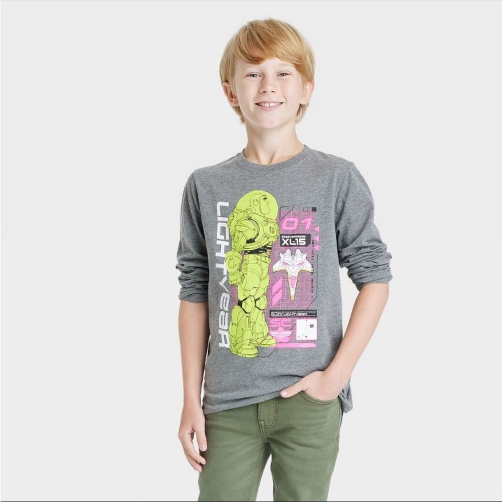 NWT BUZZ LIGHTYEAR TEE